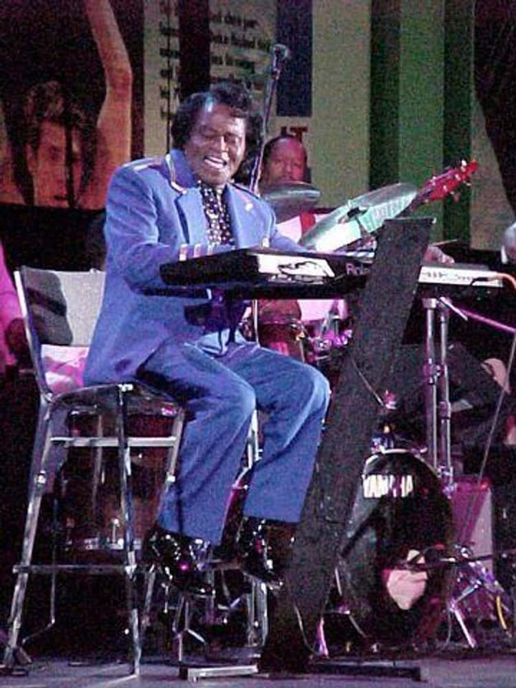 james-brown-photo-u34-8108792