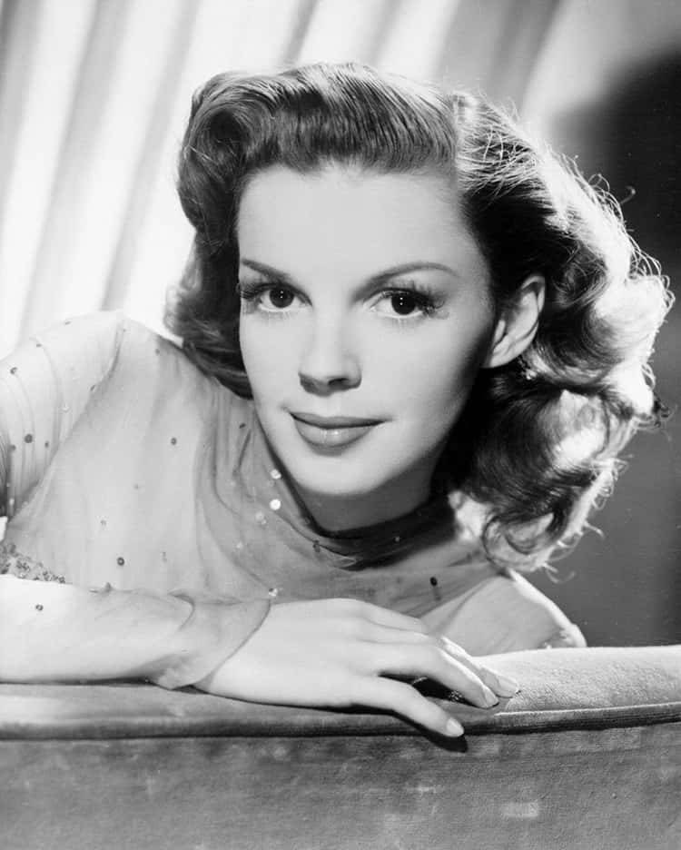 judy-garland-recording-artists-and-groups-photo-u16-5754048