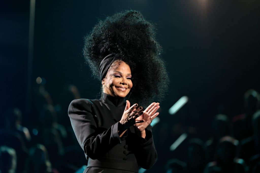 37th-annual-rock-roll-hall-of-fame-induction-ceremony-inside-4