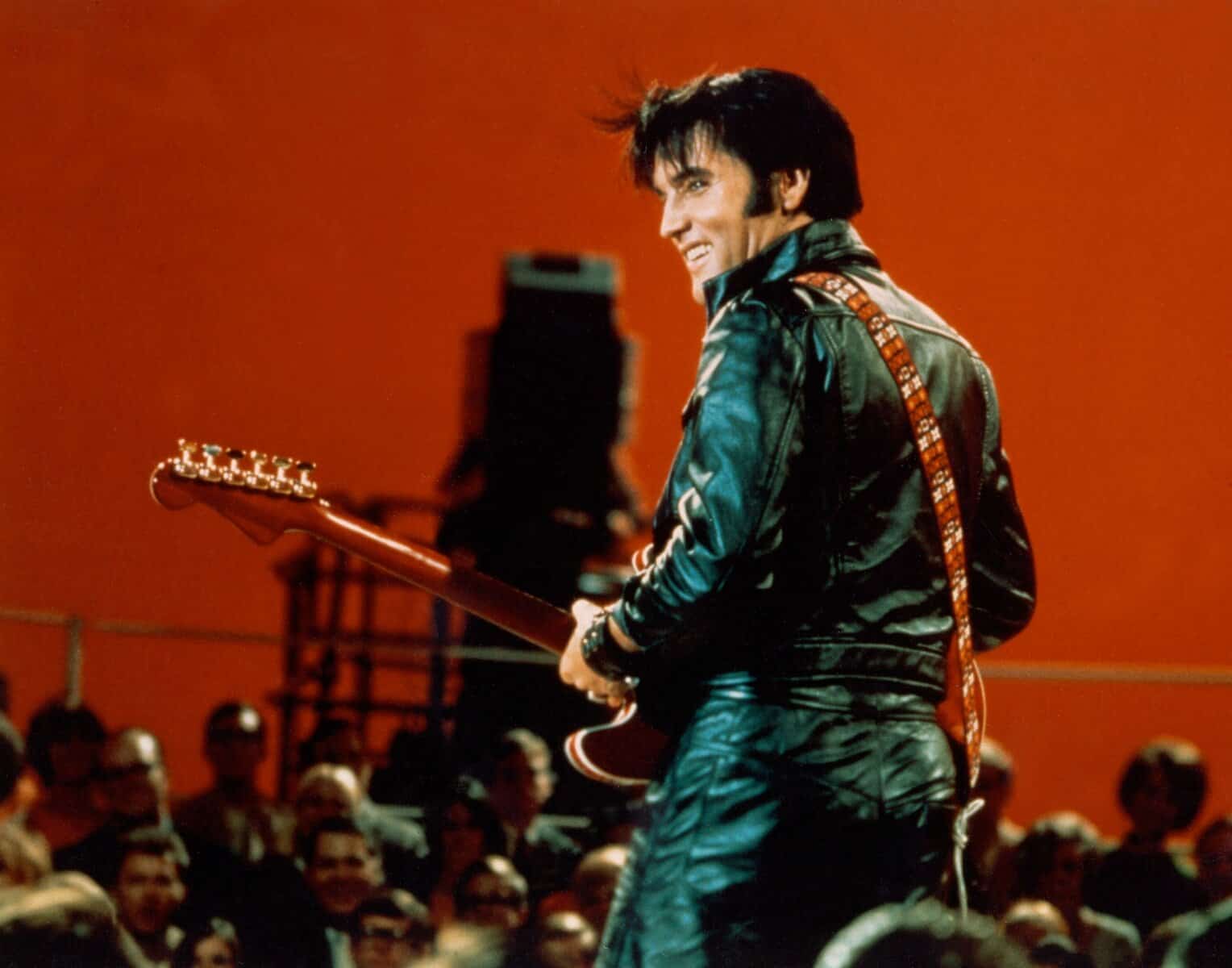 rock-and-roll-musician-elvis-presley-performing