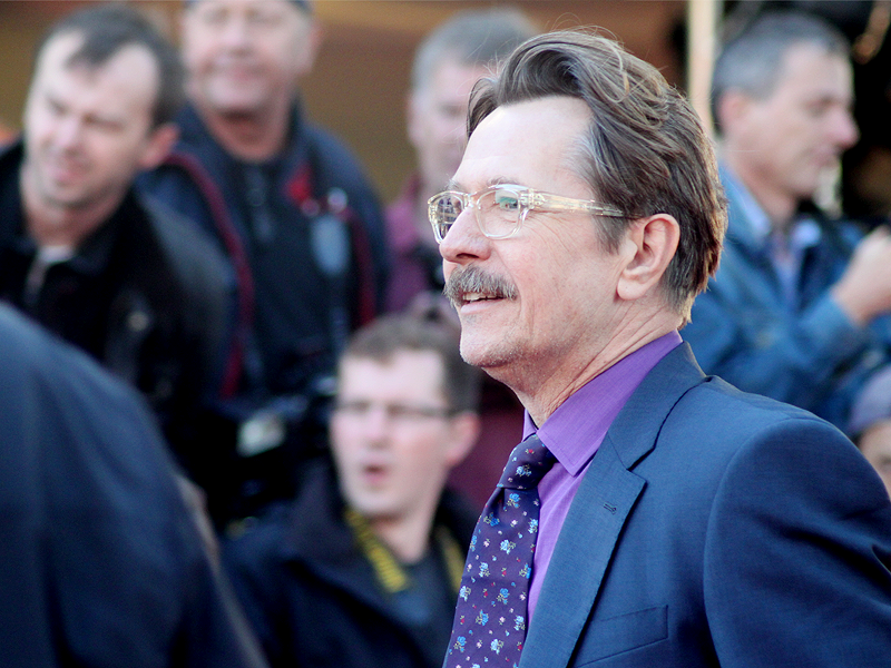 gary_oldman_at_the_london_premiere_of_tinker_tailor_soldier_spy_5