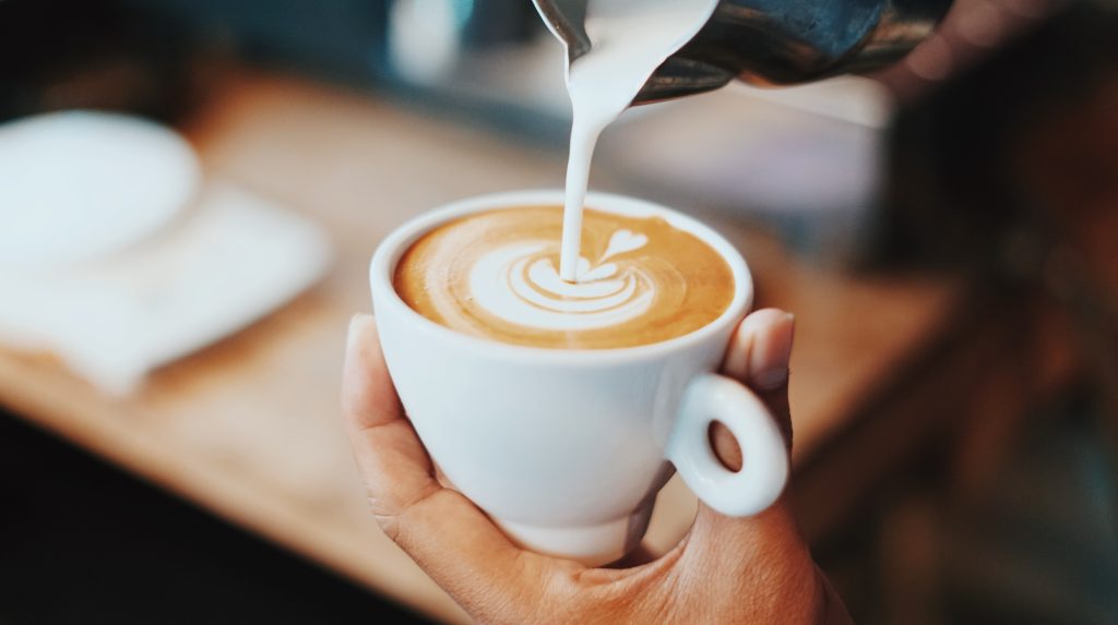 fahmi-fakhrudin-nzyzausbv0m-unsplash
