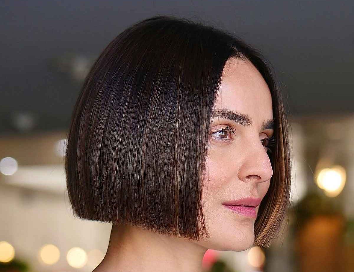 chin-length-bobbed-dimension