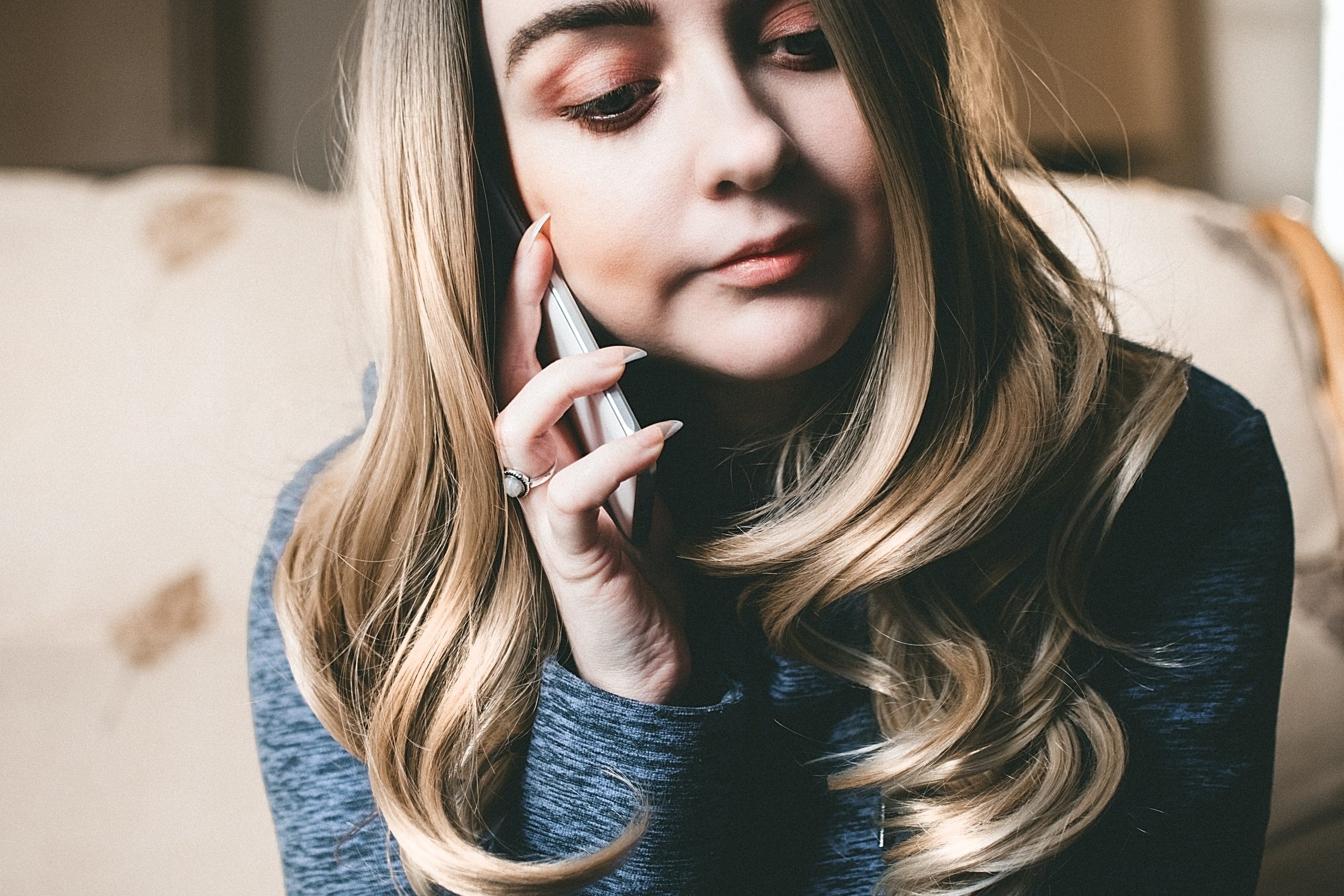 pexels-lisa-fotios-876285