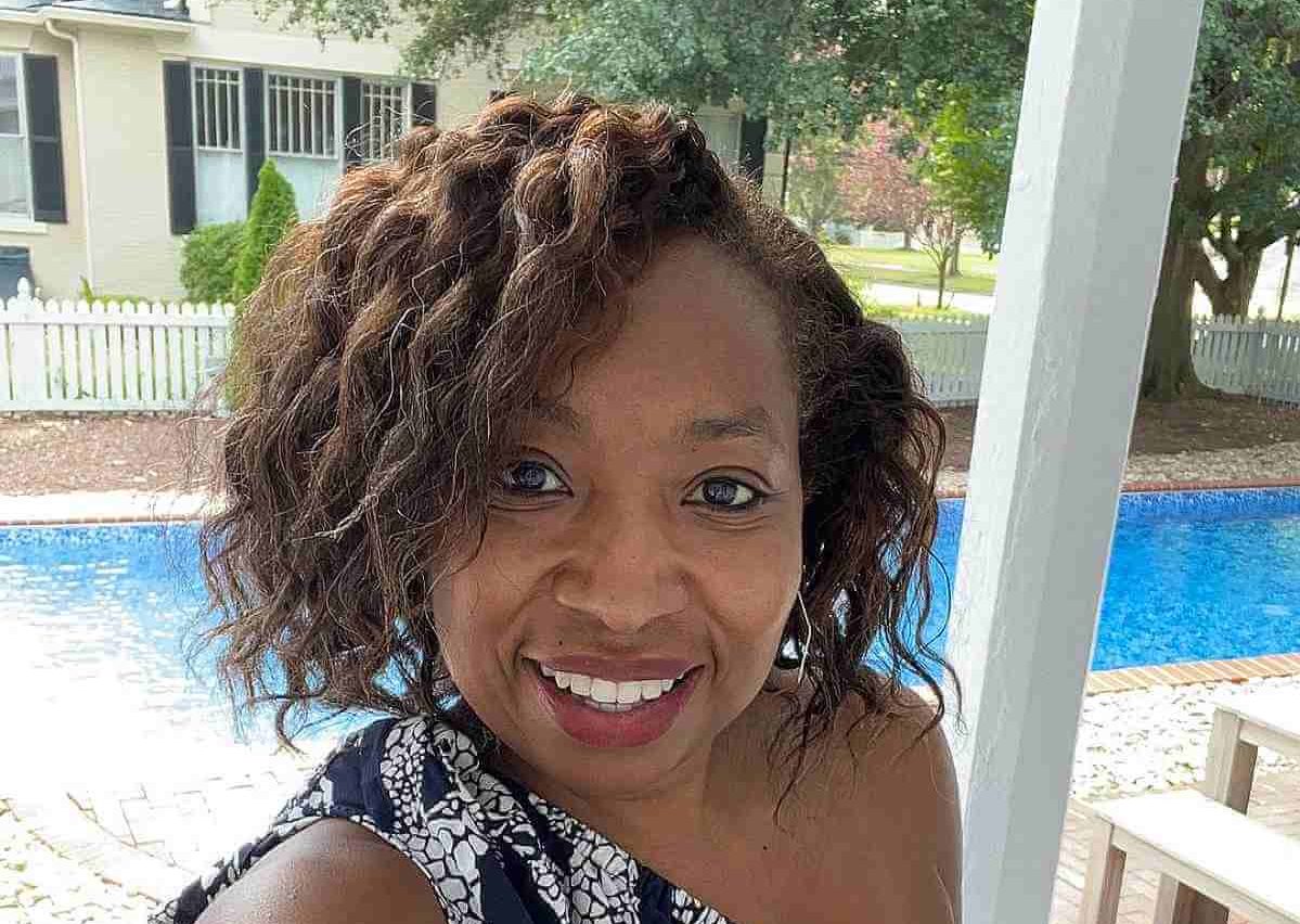 short-beautiful-undone-braids-for-ladies-40-and-over