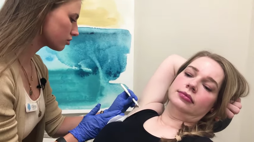 805-botox-to-treat-hyperhidrosis-excessive-sweating-nashville-injector-00-01-45