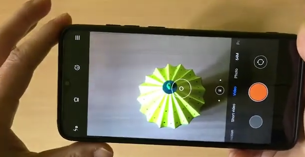 821-record-video-and-capture-photo-at-the-same-time-using-any-smartphone-00-02-14