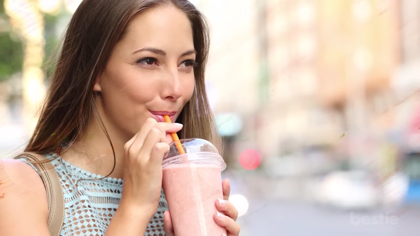 958-drinking-smoothies-every-day-would-do-this-to-your-body-00-01-01