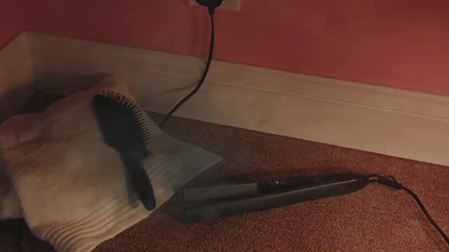 a-working-smoke-alarm-can-save-your-life-hair-straightener-www-firesafetyweek-ie-22fsw-0-3-screenshot