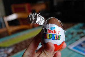 kinder-suprise-egg