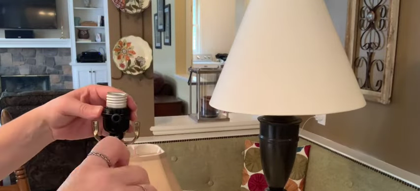 repairing-a-broken-table-lamp-socket-is-easy-6-33-screenshot