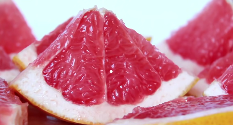1035-heres-what-happens-when-you-eat-grapefruit-every-day-00-00-01