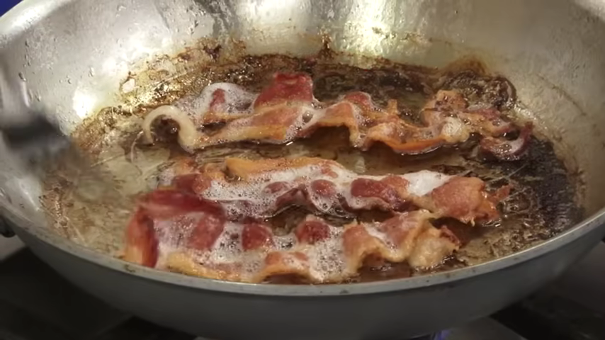 1035-how-to-cook-bacon-so-its-crispy-tender-and-the-most-perfect-ever-00-00-31