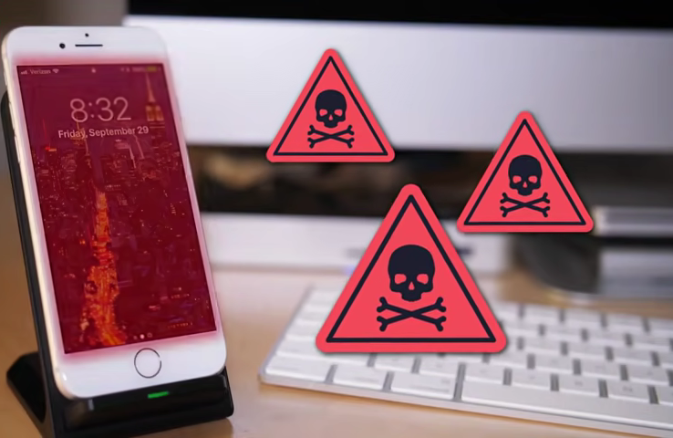1043-9-signs-your-phone-isnt-your-private-zone-anymore-00-04-24