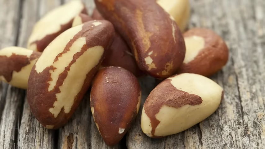 1045-health-benefits-of-brazil-nuts-00-02-17