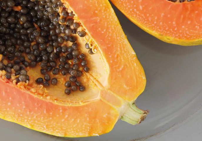 1048-eat-papaya-daily-and-see-the-results-in-a-week-the-most-beneficial-fruit-papaya-healthy-tips-00-01-54