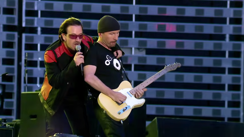 1189-vertigo-live-from-milan-00-02-33