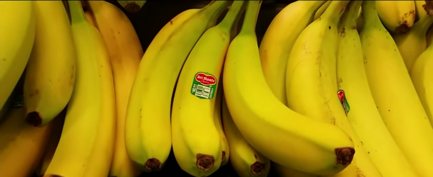 933-healthy-benefits-to-eating-bananas-00-01-12