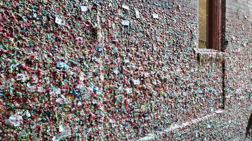 948-gum-wall-seattle-washington-pike-place-market-post-alley-4k-uhd-00-00-01