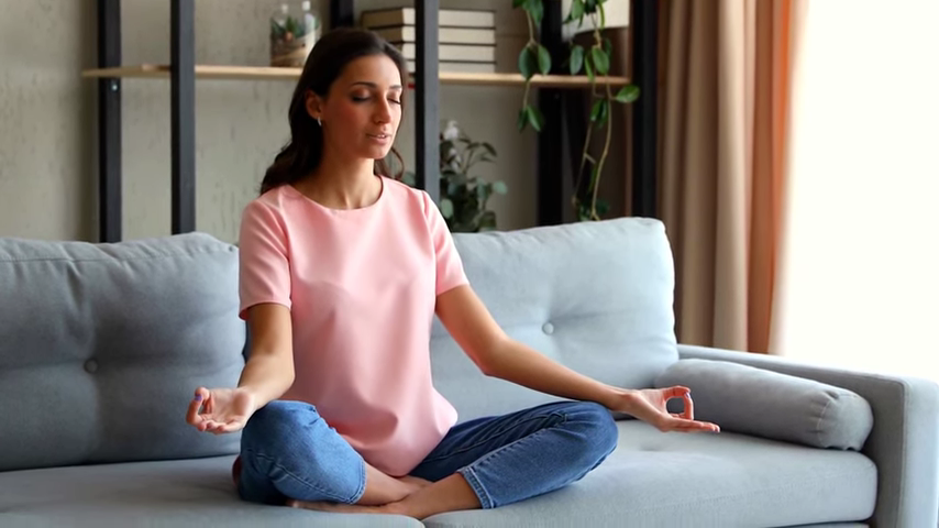 961-7-ways-meditation-affects-your-brain-00-02-23