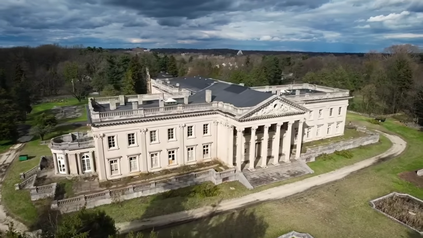 968-greatest-abandoned-gilded-age-mansion-in-usa-save-lynnewood-hall-00-00-16