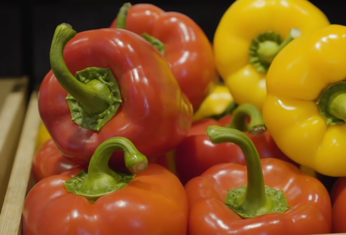997-7-reasons-why-you-must-add-bell-peppers-to-your-diet-daily-00-00-29