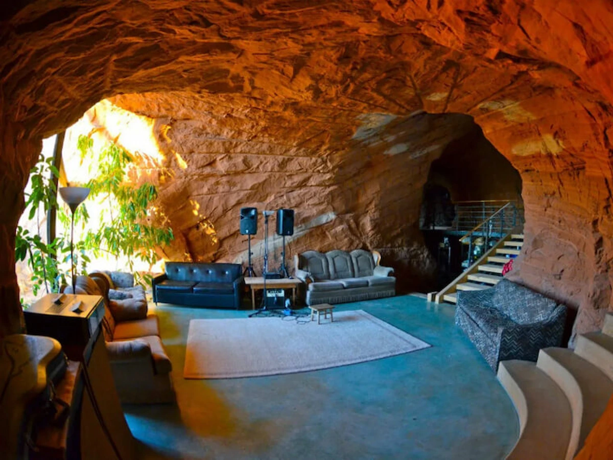 bedrock-homestead-cave-airbnb