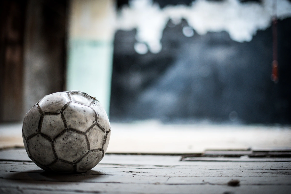 belongings-guillaume-de-germain-unsplash
