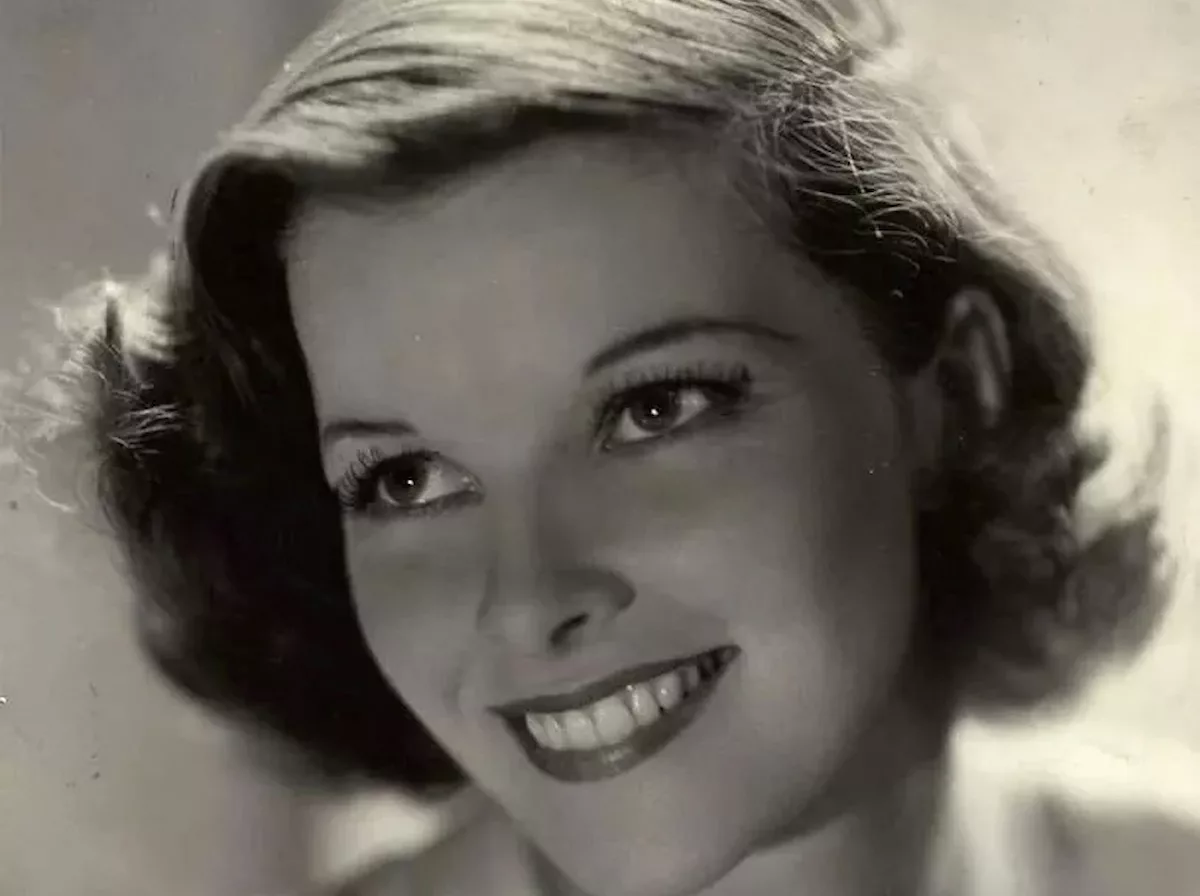 katherine-hepburn-facebook-midcentury-fashion
