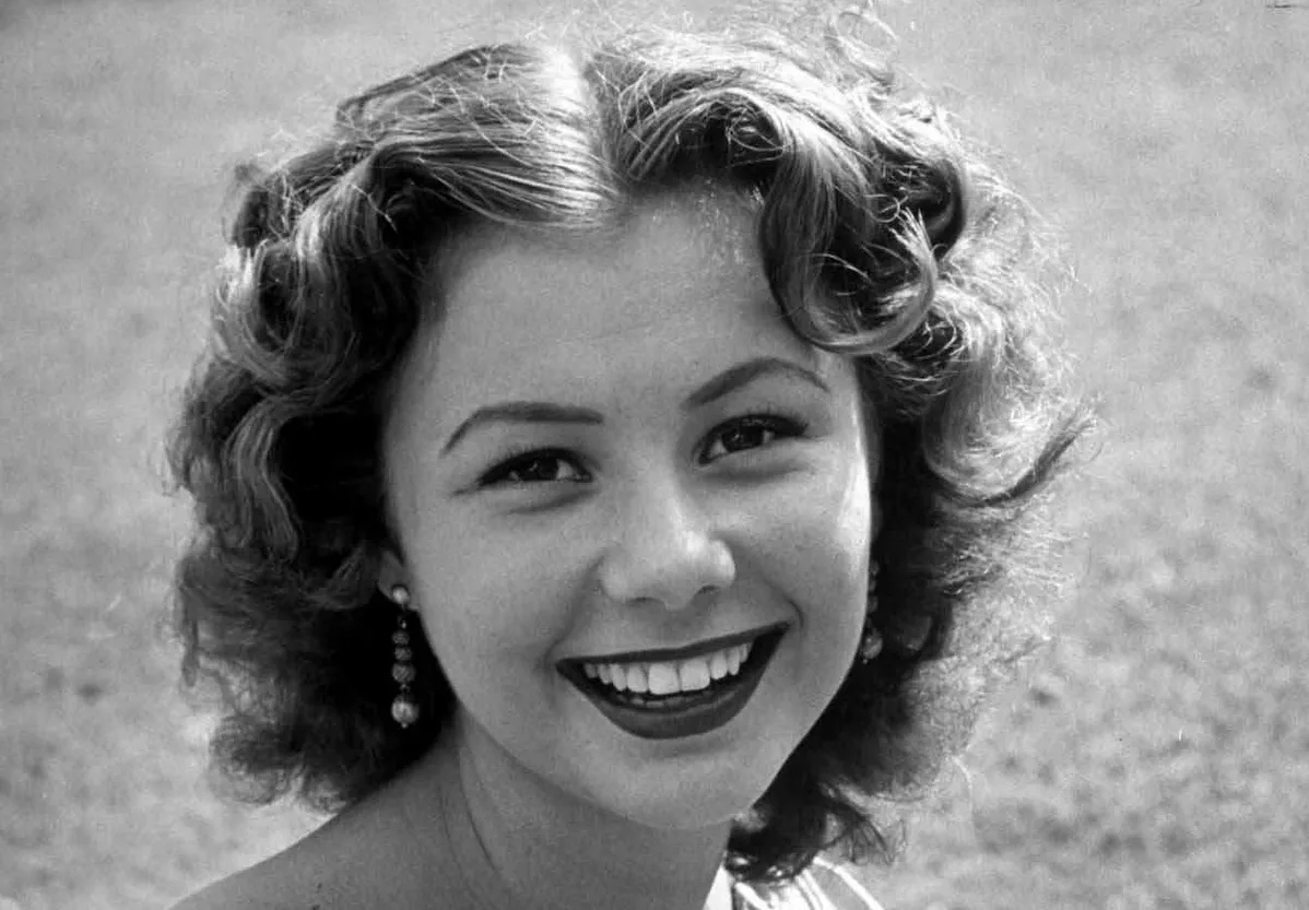 mitzi-gaynor-facebook-dons-american-songbook