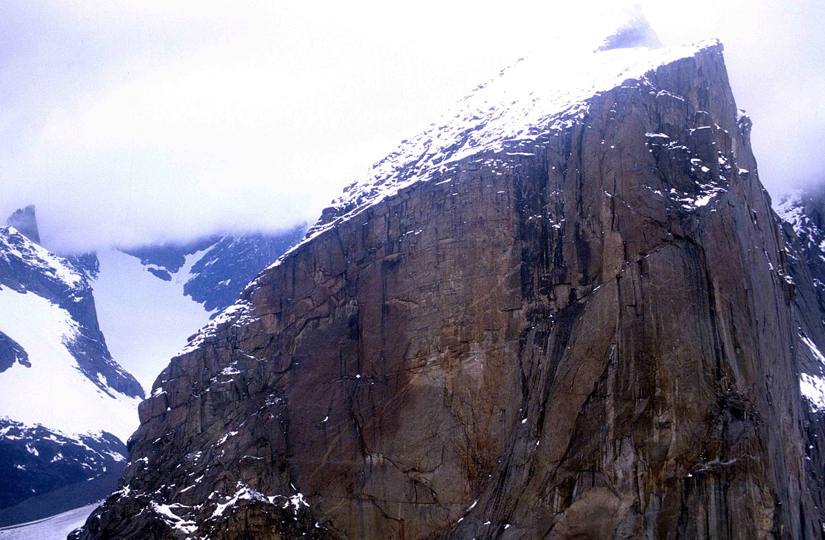 mount_thor_peak_1997-08-07