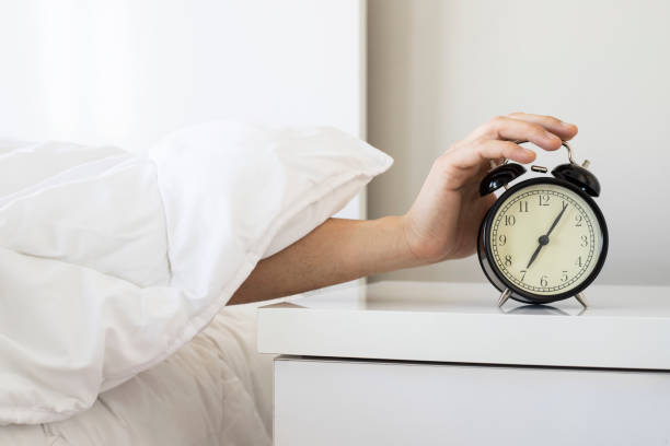 turning-off-an-alarm-clock