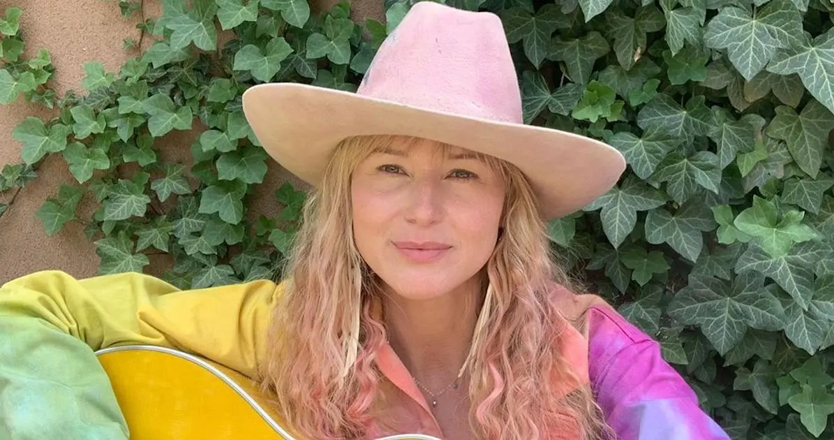 jewel-doing-now-1594934588985