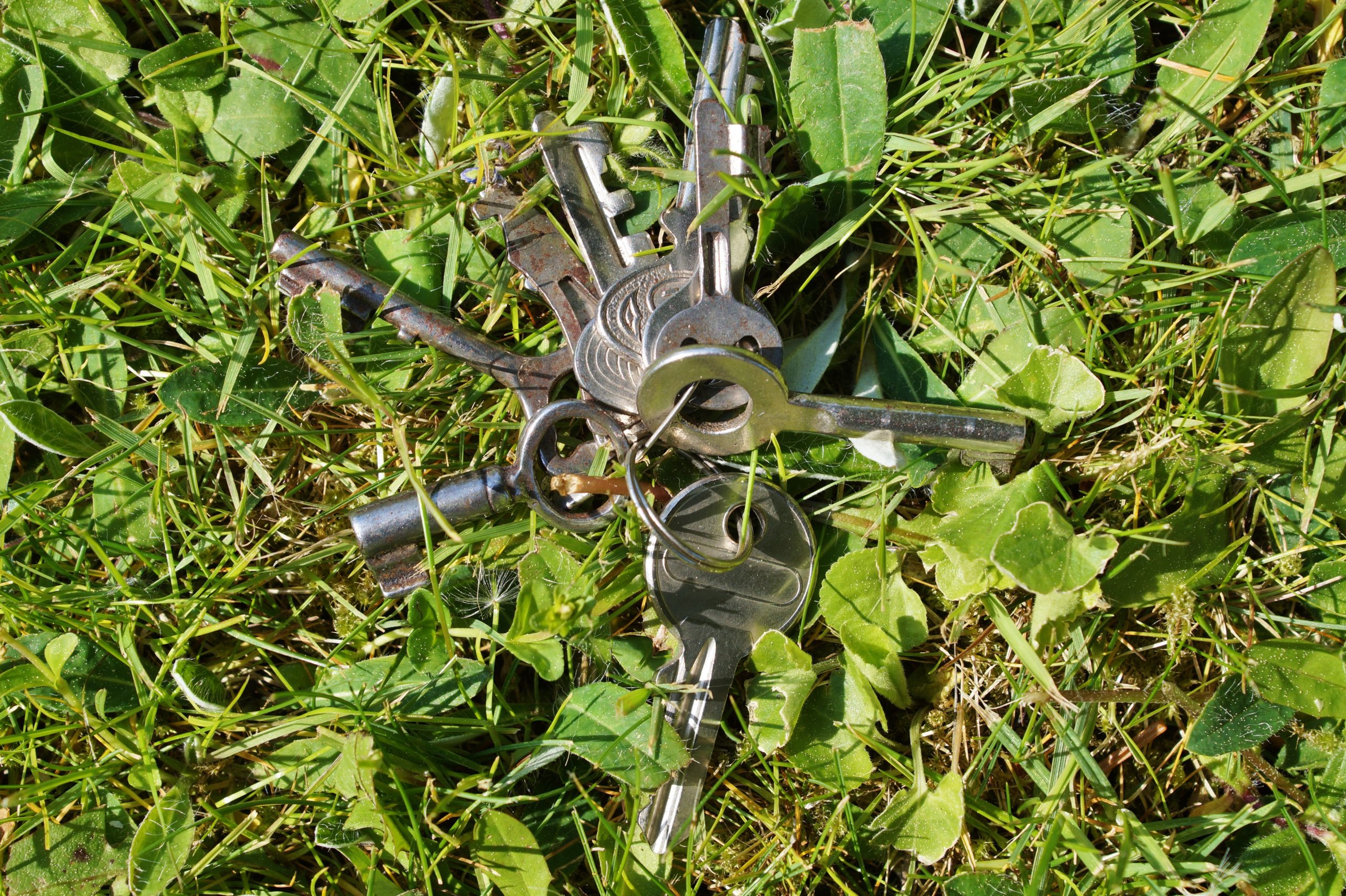 key-2279963