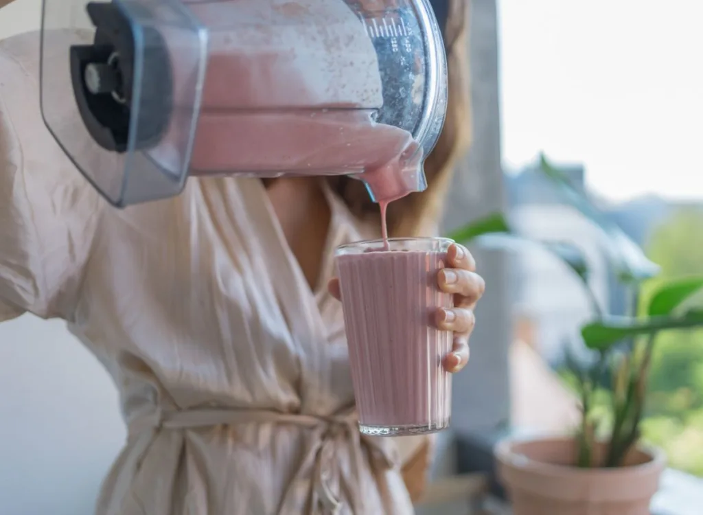 making-a-smoothie