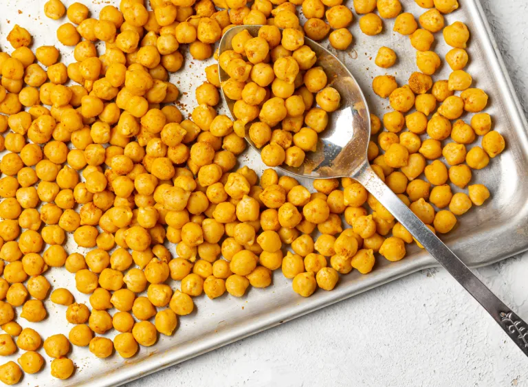 roasted-chickpeas-sheet-pan