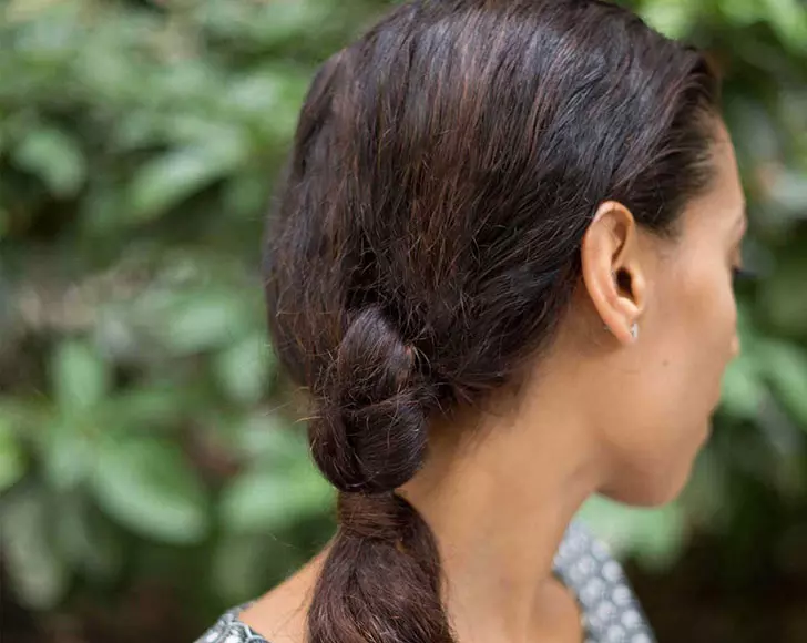 10-easy-hairstyles-for-women-whove-got-no-time_5