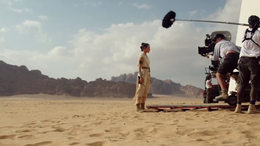 1098-the-skywalker-legacy-all-daisy-ridleys-rey-scenes-00-11-06