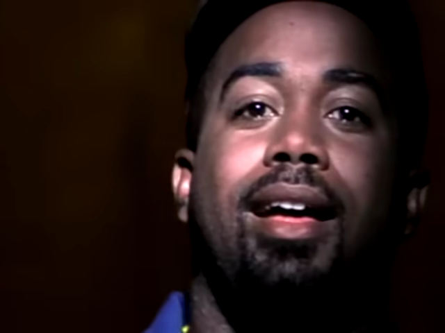 1127-hootie-the-blowfish-only-wanna-be-with-you-official-music-video-00-01-17