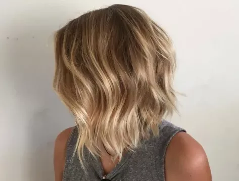 2-angled-bob-with-balayage