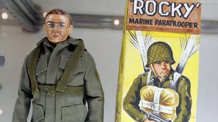 20-old-toys-that-are-worth-a-fortune-today_10