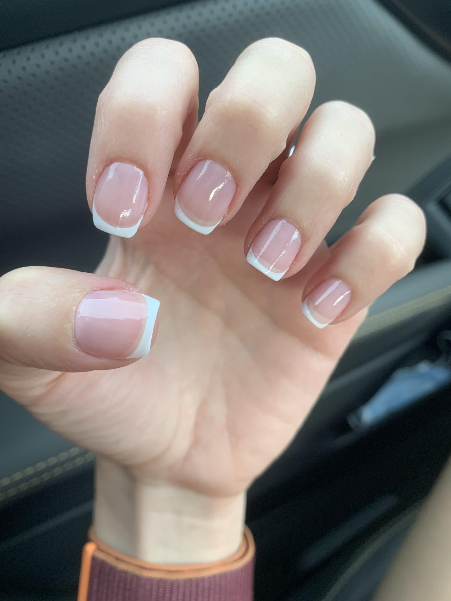 french-manicure