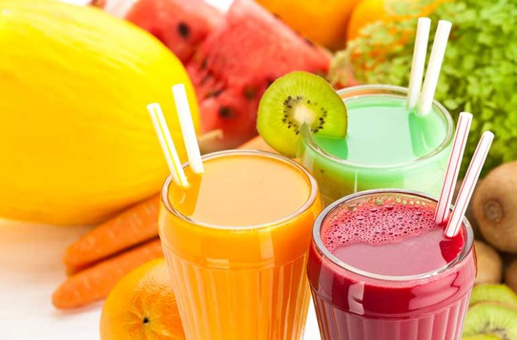 fruit-juice-155376375-770x533-1-745x490