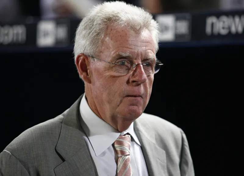 gettyimages-94154757-you-wont-believe-how-much-these-sportscasters-got-paid-last-year-peter-gammons-scaled-jpg-pro-cmg