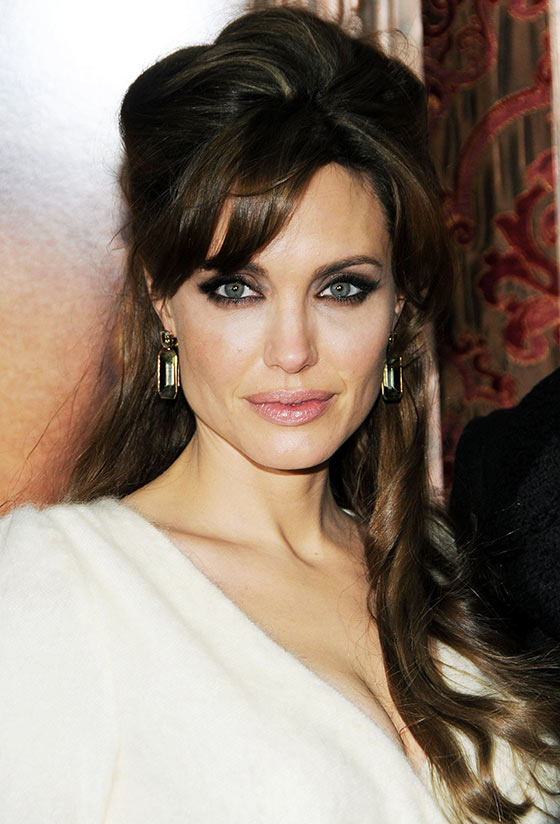 swooping-bangs-half-updo