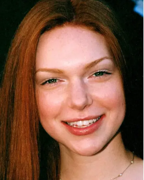 that-70s-show-cast-where-are-they-now-laura-prepon