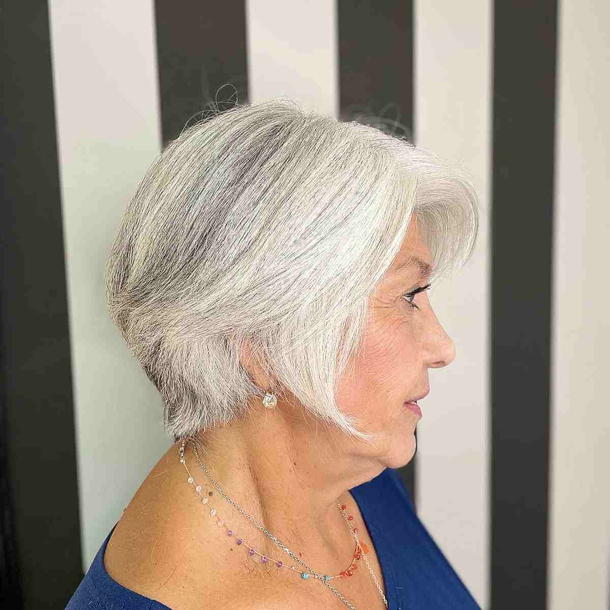 classy-pixie-bob-for-women-over-50-with-white-hair-and-round-faces