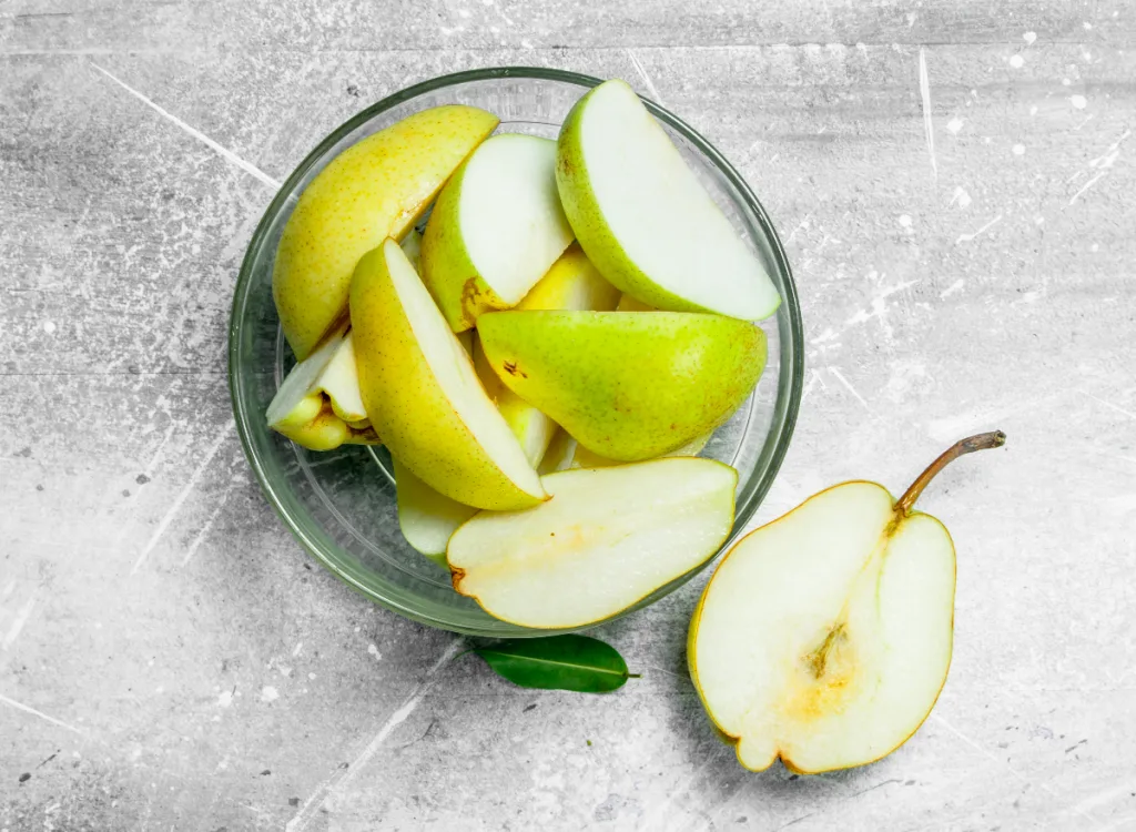cut-green-pears