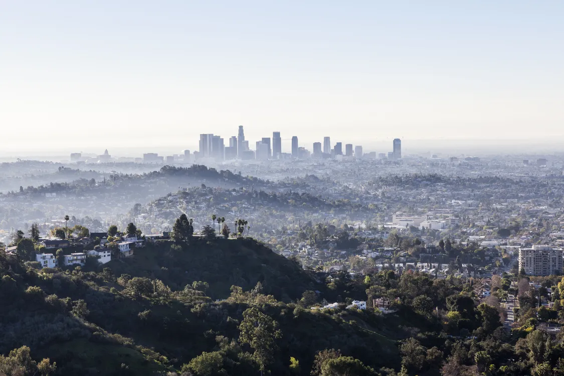 lynwood_ca__5527x3685____v1800x750__