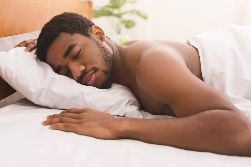 sleeping-naked